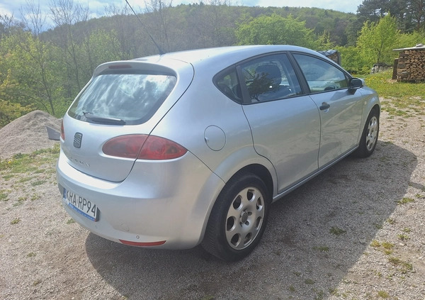 Seat Leon cena 10900 przebieg: 252000, rok produkcji 2007 z Krzeszowice małe 67